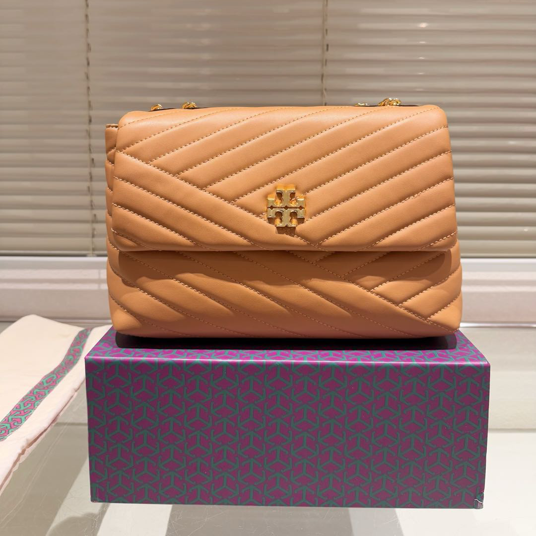 【送料0/国内即発】トリーバーチ ショルダーバッグ・ポシェット レディース