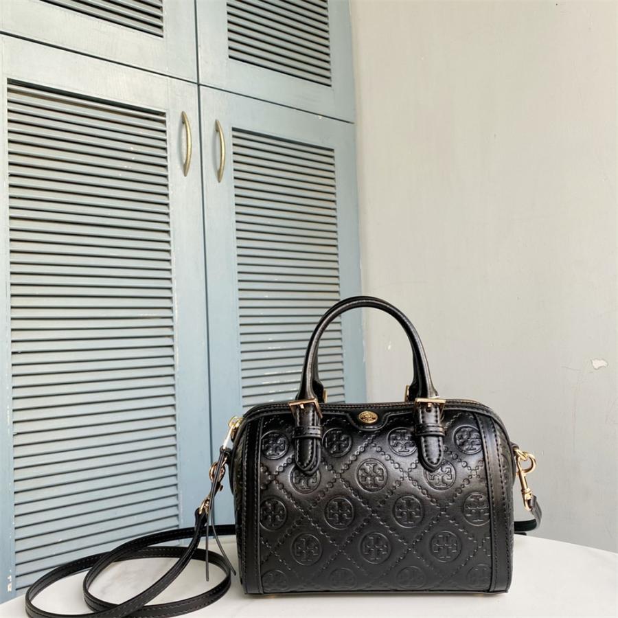 【送料0/国内即発】トリー バーチTモノグラムミニエンボスメタルシャイニーバケットバッグ