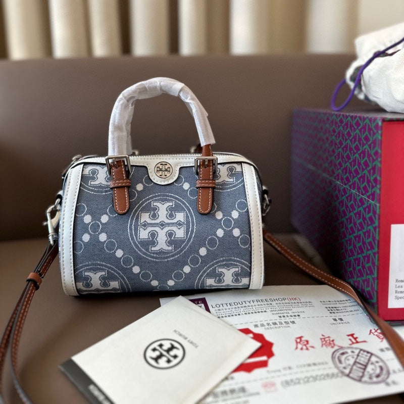 【特別セール】 トリーバーチデニムT MonogramBarrel Bag Miniバッグ