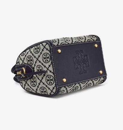 【再入荷】トリーバーチ大人気 Tモノグラムミニ バレルバッグ