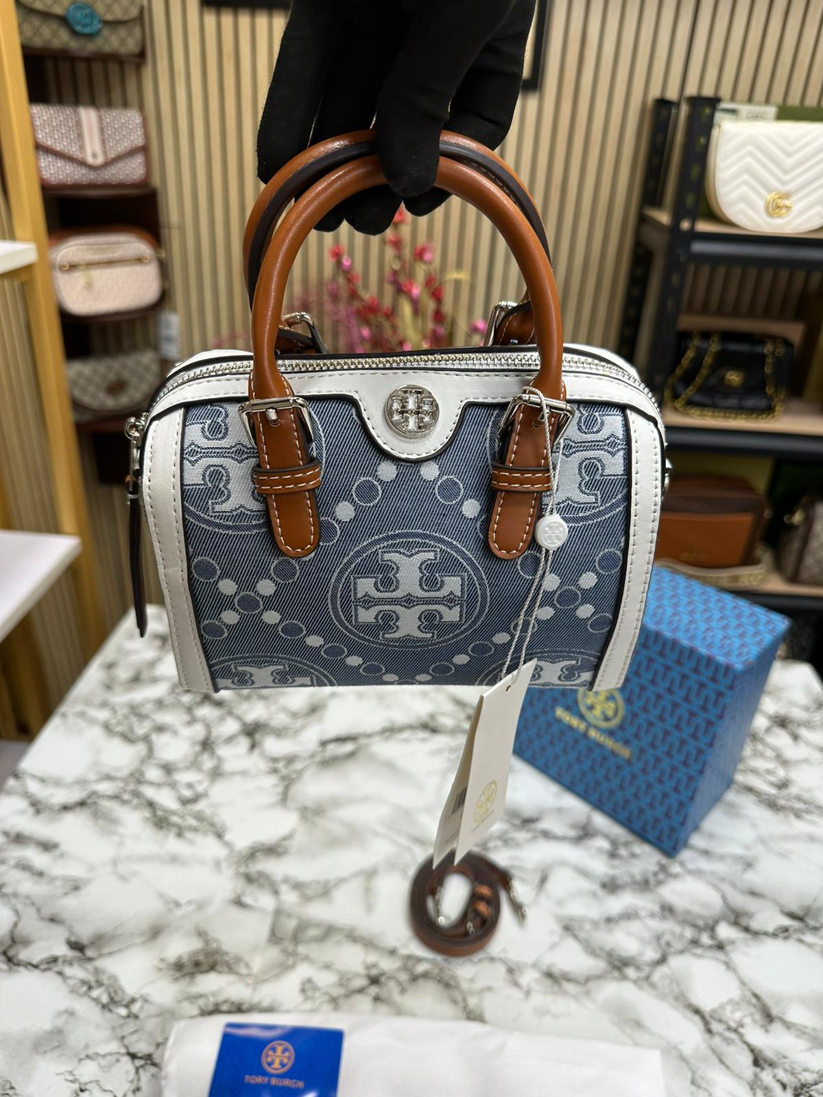 【特別セール】 トリーバーチデニムT MonogramBarrel Bag Miniバッグ