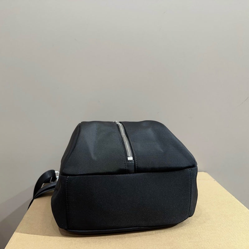 【即発OK&送料関税込】トリーバーチバックパック