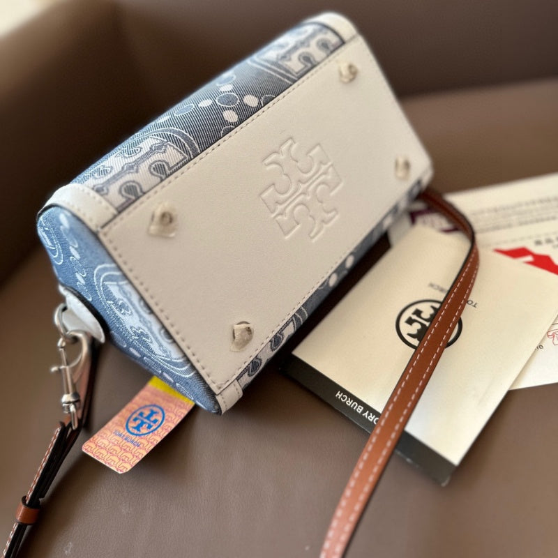 【特別セール】 トリーバーチデニムT MonogramBarrel Bag Miniバッグ